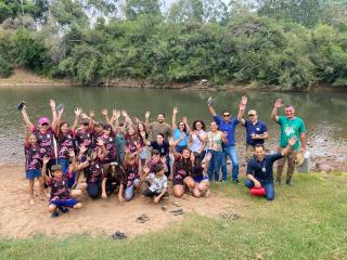 9758a8e9-cbcf-4449-8151-f03665fcbafb