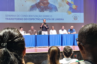 abril azul 02