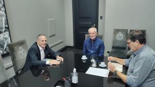 SECRETÁRIO DESENVOLVIMENTO