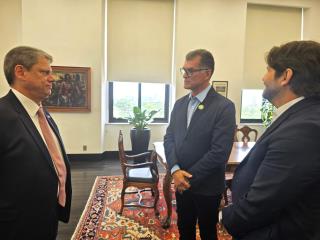 Encontro prefeito com governador e secretário estadual da saúde (1)