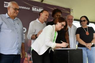 foto 01 Petrobras e Fundesport celebram convênio para construção de CT Feminino no Parque Piinheirinho 23dez24 Tetê Viviani - Cópia