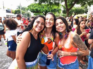 foto57 A folia imperou na Avenida Bento de Abreu no carnaval de Araraquara 21fev23 Tetê Viviani