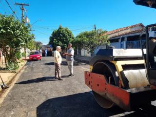 Prefeitura nos Bairros alavanca serviços de tapa-buracos em Araraquara - Foto Tete Viviani 02