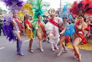 foto036 Corte Real embala carnaval na Bento de Abreu 21fev23 Tetê Viviani
