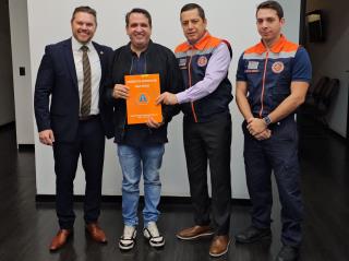 Assinatura de convênio da Ponte 01