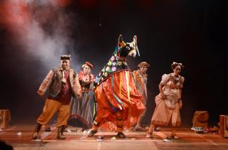 A farra do boi bumbá - Os Ciclomáticos