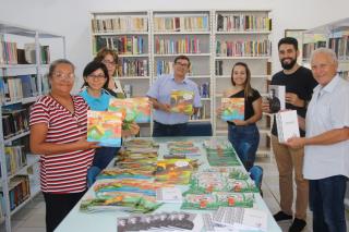 Acervo da Biblioteca Municipal recebe doação de 800 exemplares de livros infantis e infantojuvenis