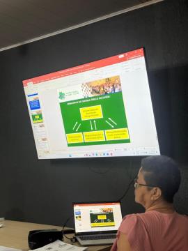 4774746e-7f04-4d15-afe2-4a1ed4947838