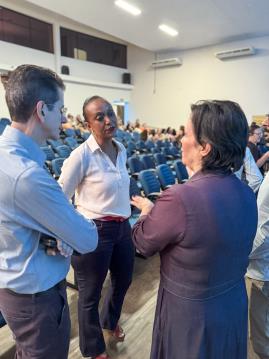 0004 - Fotos Educação Câmera 05_02_25