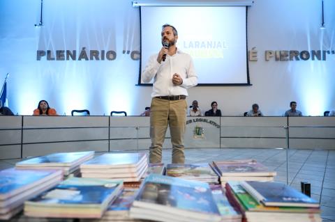 0083 - Fotos Educação Câmera 05_02_25