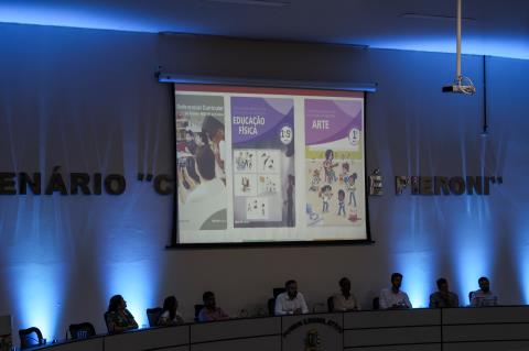 0134 - Fotos Educação Câmera 05_02_25