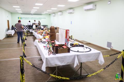 0101Fotos exposiçào de Brinquedos ACE - 10_10_25