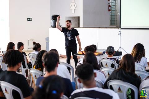 049- Semana Literaria - 03_11_25