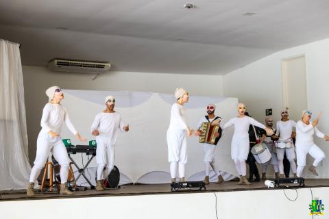06- Semana Literaria - 05_11_25