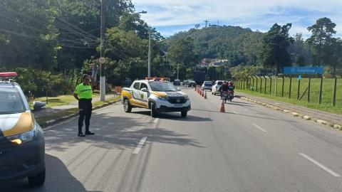 Reconstituição da encosta
