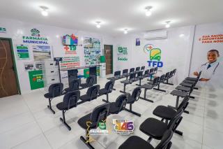 Mais dois espaços entregues para fortalecer a saúde pública de Palmares!A nova Farmácia Lourinete de Almeida Fraga e o Setor de Transporte Júlio Cristóvão da Silva foram oficialmente entregues dentro da progra (19)