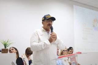 🔷 ABERTURA DA 13ª CONFERÊNCIA MUNICIPAL DE ASSISTÊNCIA SOCIAL!Com o tema “Reconstrução do SUAS- O SUAS que temos e o SUAS que queremos”, a conferência marca os 20 anos do Sistema Único de Assistência Social (S (6)