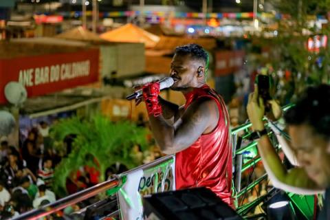 🎉 O PréMares 2026 começou, e a cidade já entrou no clima!O primeiro dia reuniu muita gente nas  (17)