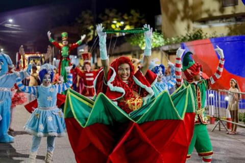 Nossa Palmares se encheu de encanto e emoção na praça Paulo Paranhos, com o Natal Encantado. Um  (19)