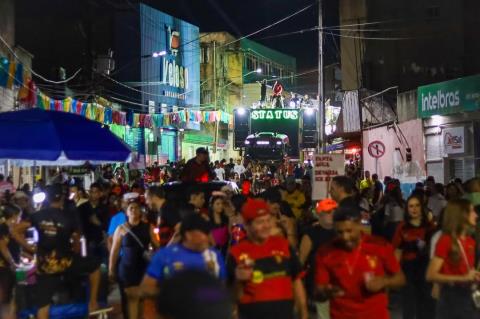🎉 O PréMares 2026 ganhou ainda mais energia no segundo dia com o bloco Leões da Mata!A torcida  (19)