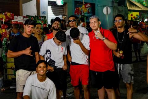 🎉 O PréMares 2026 começou, e a cidade já entrou no clima!O primeiro dia reuniu muita gente nas  (6)