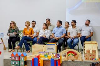 📚🤖 A Semana de Emancipação Política está só começando!E hoje foi dia de entregar materiais didático-pedagógicos para a Sala Maker (robótica), Educação Infantil e Sala Assistiva, no Centro de Formação Profº D (12)