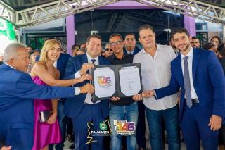 🎉 PALMARES CELEBRA 146 ANOS COM MUITA HISTÓRIA, CONQUISTAS E TRABALHO!Tivemos o hasteamento da bandeira na sede da Prefeitura e a assinatura de mais de diversas ordens de serviço com ações que vão fortalecer a (8)