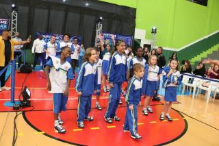 Entrega Kits Uniformes Escolares PMNO no Ginásio 2023-06-30 (41)