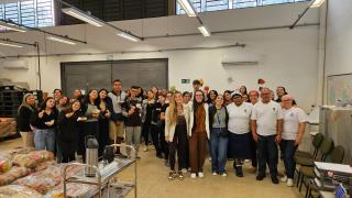 Merenda Escolar da PMNO x visita alunos Nutrição da ETEC Hortolândia 2025-05-29 (1)
