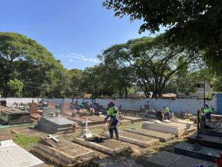 Cemitério de NO - preparapação para Dia de Finados 2024-10-30 (5)