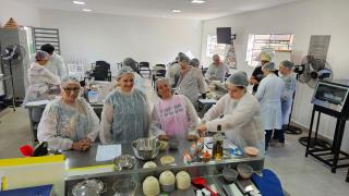 Cozinhalimento PMNO - workshop trufas e docinhos de festa 2025-05-16 (19) (1)