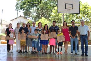Entregas Kits Material Escolar Educação PMNO 2025 - diversas (9)