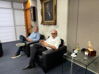Reunião Prefeitos Leitinho e Dário Saadi sobre Consimares 2025-06-04 (25)