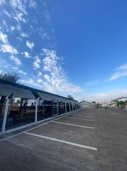 Estacionamento Campo do Triunfo no Jd Sta Luiza - campo de malha - Feira Noturna 2024-05