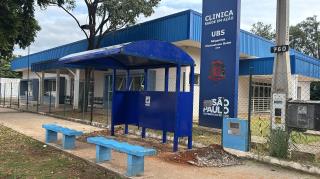 14 novos pontos de ônibus cobertos Transporte Coletivo NO - em instalação 2025-04-28 (1)