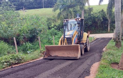 Serviços de zeladoria seguem em diferentes regiões da cidade