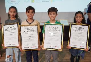 Quatro escolas municipais de Atibaia recebem Prêmio de Excelência Educacional do Governo do Estado