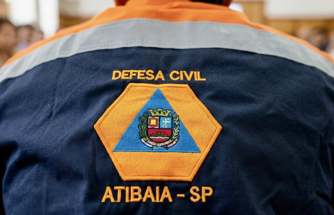 Prefeitura atende famílias afetadas pelas fortes chuvas de quarta-feira (25)