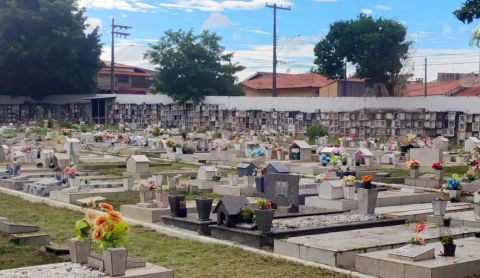Prefeitura reforça orientação sobre cuidados com túmulos nos cemitérios