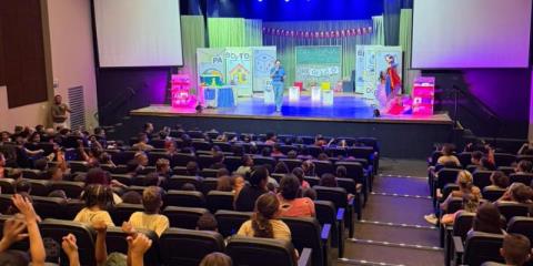 Prefeitura de Atibaia realiza Encontro e Reencontro dos Pequenos Leitores no Cine Itá Cultural