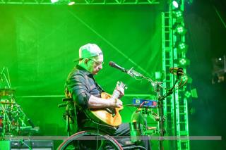 PARALAMAS (8)