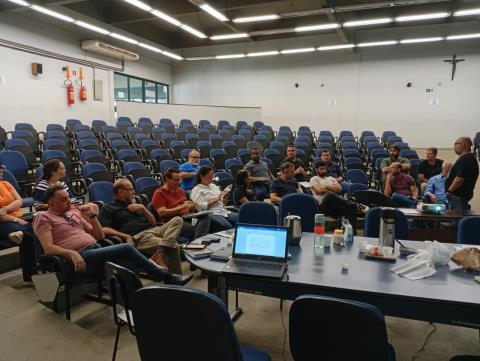 5e82efe3-5305-4dc5-85f9-7d00d8a7e6bb