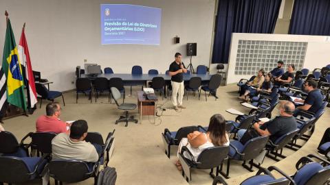 e0d3faac-da73-4e5b-bb88-ad72552e0b2c