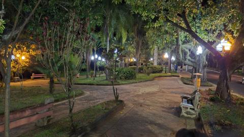 3b13cbf4-fe99-407c-978c-4570e32d1f92