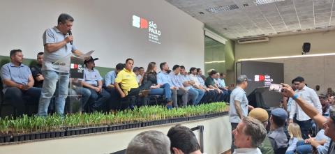 1d327c68-c7bd-43d6-b1a1-a5c1452dc2d7