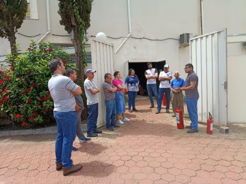 32e232ee-b8d3-4903-8dd7-0c211ca9327b