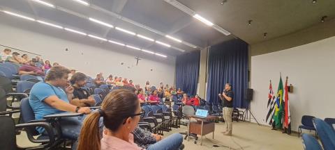 fd81261a-e264-445c-b1dc-747a04e5b980