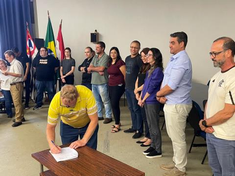 09b6d73a-e9cf-4d8f-8e2a-640a3cd5944a