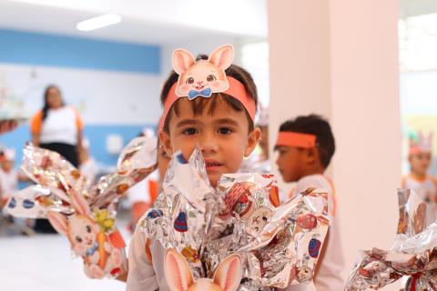Prefeitura de Guararema entrega ovos de chocolate na Rede Municipal de Ensino - Guararema - Crédito fotos - Warley Kenji -Comunicação PMG (3)