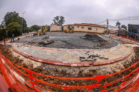 Prefeitura de Guararema inicia construção de Pocket Park voltado à Mobilidade Urbana - Guararema - Crédito foto Warley Kenji - Comunicação PMG (3)